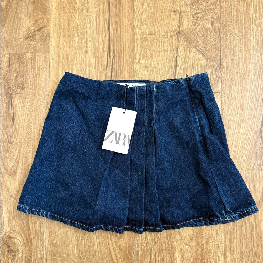 Zara Women's Dark Blue Denim Mini Skirt